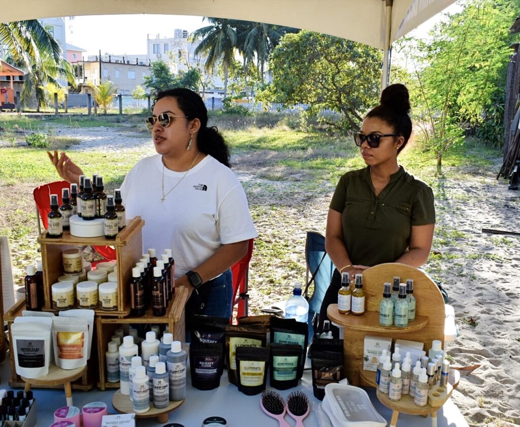 Placencia’s Sidewalk Art Festival